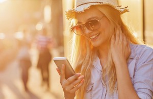 Po czym poznać, że mu się podobam? 26 wskazówek.