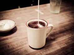 Czy kawa jest dobra? Oto 10 skutków ubocznych picia kawy