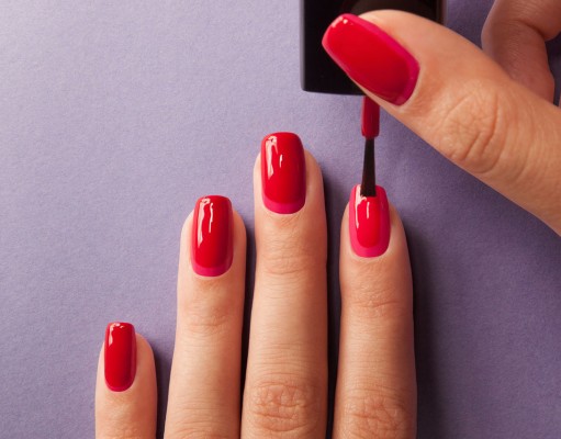 Doskonały manicure w 4 prostych krokach?