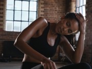 Gdy tracisz motywację do treningu gdy-tracisz-motywacje-zmeczona-kobieta