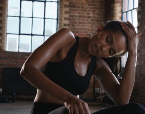 Gdy tracisz motywację do treningu gdy-tracisz-motywacje-zmeczona-kobieta