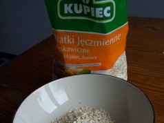Płatki jęczmienne błyskawiczne – Kupiec platki-jeczmienne-blyskawiczne-2