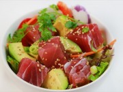 Poke – zagadkowy i zdrowy! salatka-poke