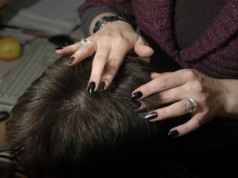 Krępujące choroby: wszawica, łupież, hemoroidy i grzybica stóp wszawica