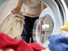 Pranie ubrań – wskazówki które MUSISZ ZNAĆ! segregacja-ubran-pranie