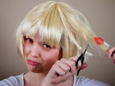 Jak uratować i jak ukryć źle obcięte włosy? SPRAWDŹ! samodzielne-obcinanie-wlosow