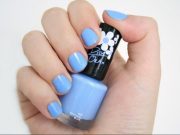 ZOBACZ: dlaczego potrząsanie buteleczką lakieru to BŁĄD! potrząsanie-buteleczką-lakieru-do-paznokci