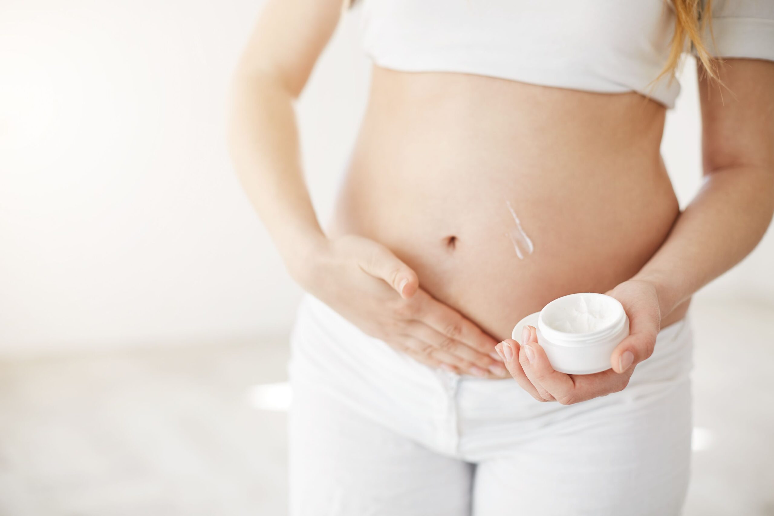 Jak pielęgnować skórę podczas ciąży