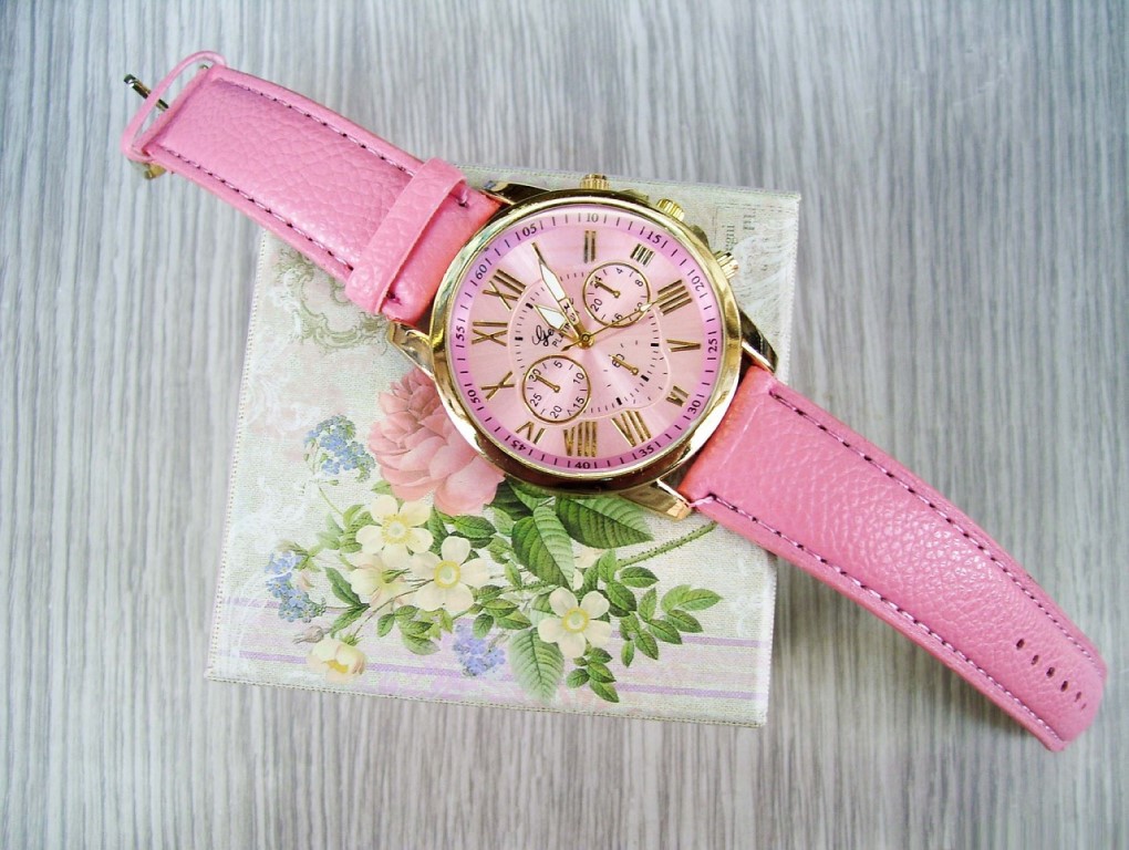 Kolorowy damski zegarek